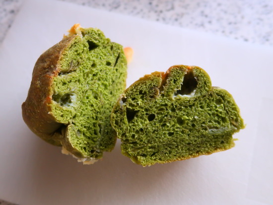 22767536-8ECF-4CCD-986D-1D14F3C068E0