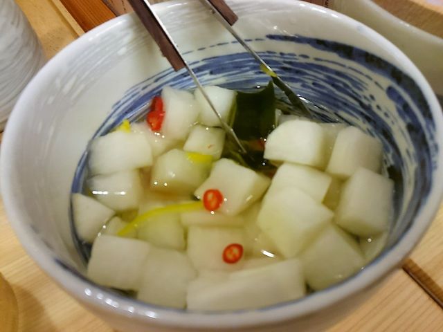 大きな天ぷら こんな梅田のど真ん中で コスパすごい 天ぷらまきの 梅田店 三番街2f くろにゃんの孤高のグルメ だめだめダイエット 大きな天ぷら こんな梅田のど真ん中で コスパすごい 天ぷらまきの 梅田店 三番街2f くろにゃんの孤高のグルメ だめだめダイエット