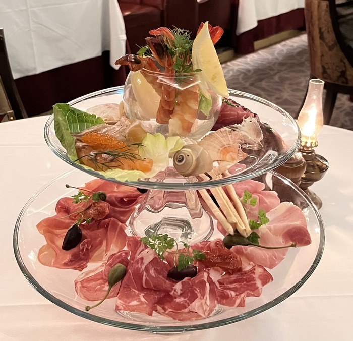 50A35D3A-DA17-416D-BA26-C41CBE9F4058