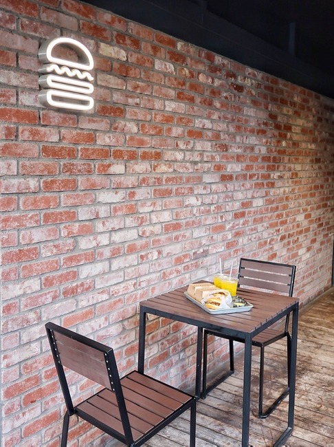 2E1813F3-12C9-4961-AF08-DE87C27D27F9