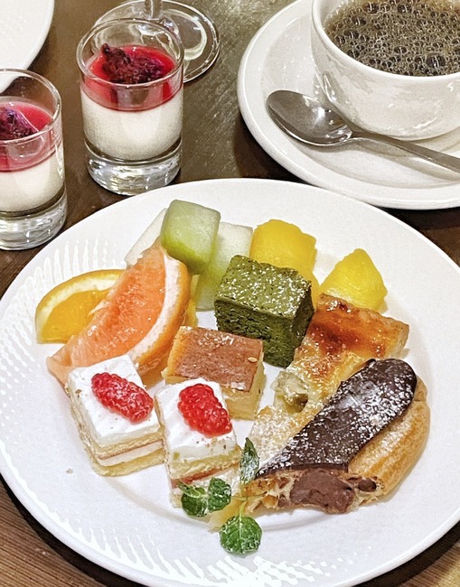 11DFBA55-FF76-49CA-8A84-ADE4EBC05E91