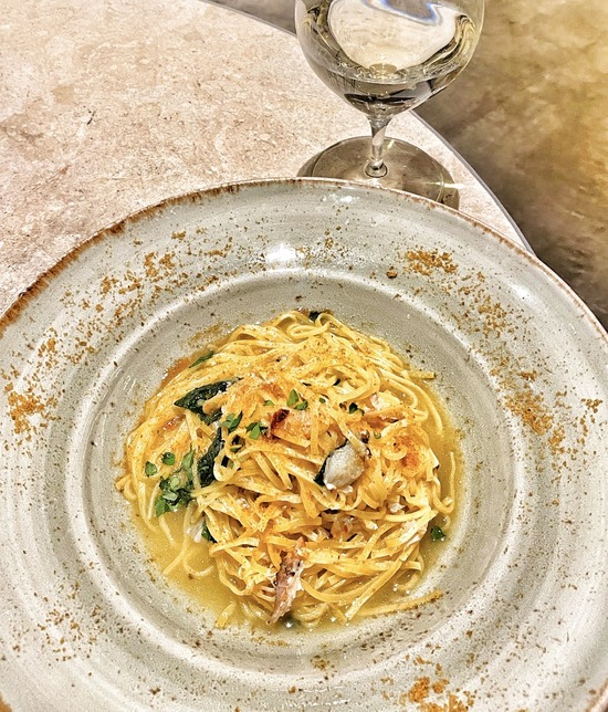 5E7E3F25-935C-447A-9DB2-276896470220