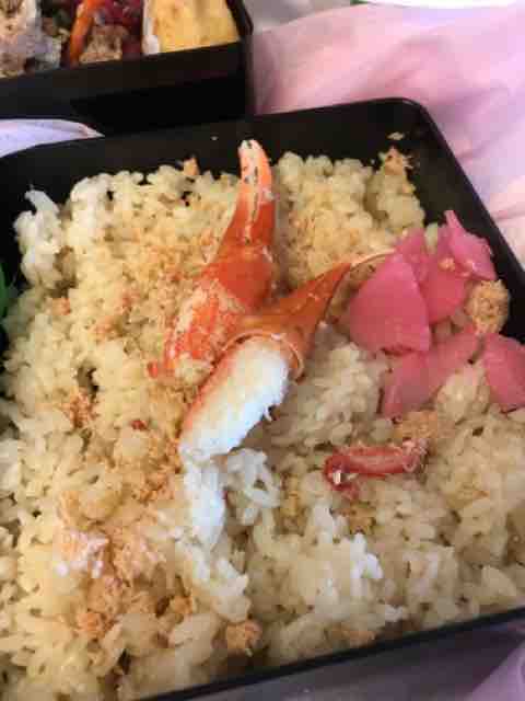 Jr大阪駅構内お弁当屋さんでカニ飯とすき焼きのお弁当 旅弁当 大阪御堂筋口店 大阪駅 くろにゃんの孤高のグルメ だめだめダイエット Jr大阪駅構内お弁当屋さんでカニ飯とすき焼きのお弁当 旅弁当 大阪御堂筋口店 大阪駅 くろにゃんの孤高のグルメ だめだめダイエット