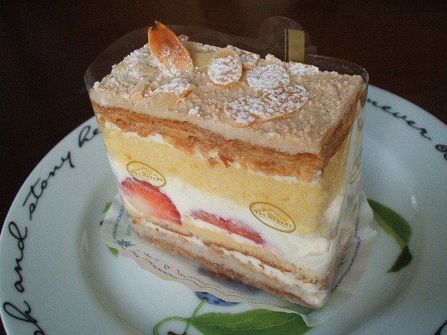 ケーキハウス ツマガリ 本店 兵庫 甲陽園 くろにゃんの孤高のグルメ だめだめダイエット ケーキハウス ツマガリ 本店 兵庫 甲陽園 くろにゃんの孤高のグルメ だめだめダイエット