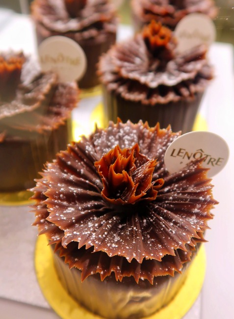 596EBEFA-5FE9-4611-A161-117B8012788F