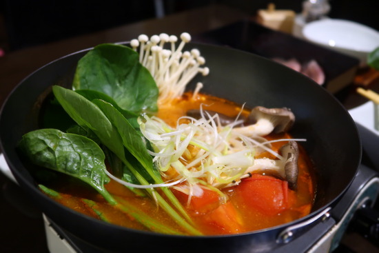 E27D4EF7-E84F-4778-8733-2BF635040332