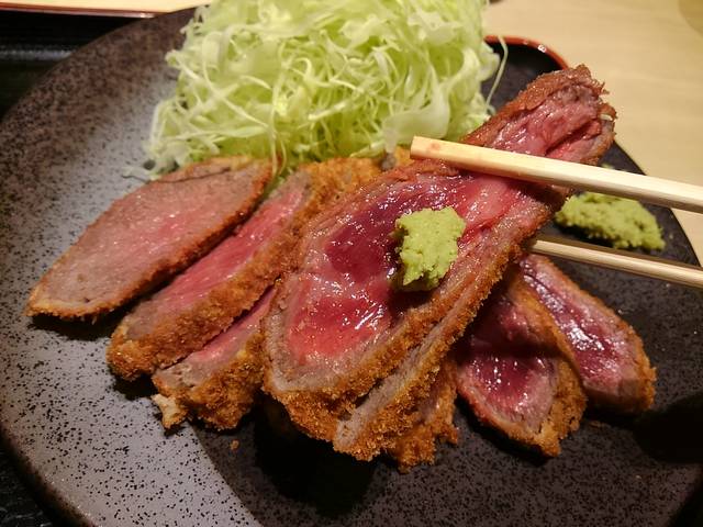 公式 牛かつ 黒べこ