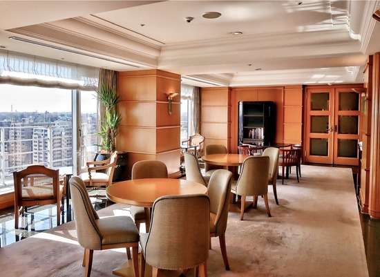 6B3D9E0A-C6E1-456C-B3D5-145CB75B147B