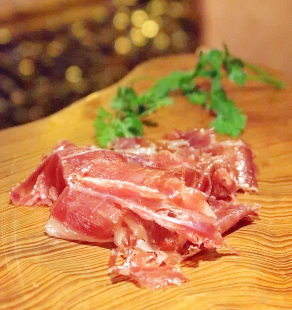 49C0E147-10AD-4454-9CF6-AD3EC71A7C9F