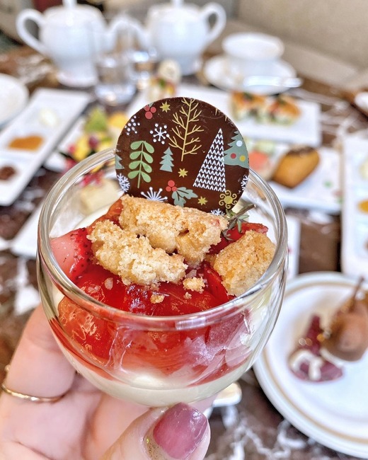 6560C25B-793A-4824-BD82-B2BCBE6D4087