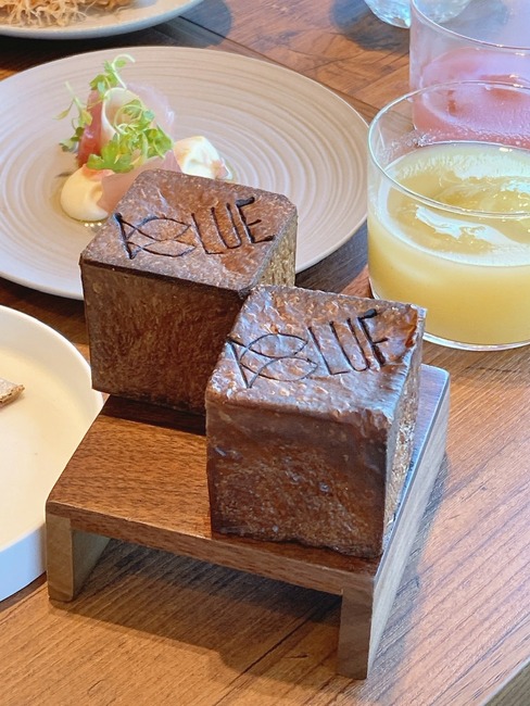 4C872921-8E83-4930-BD3D-67D7866C890C