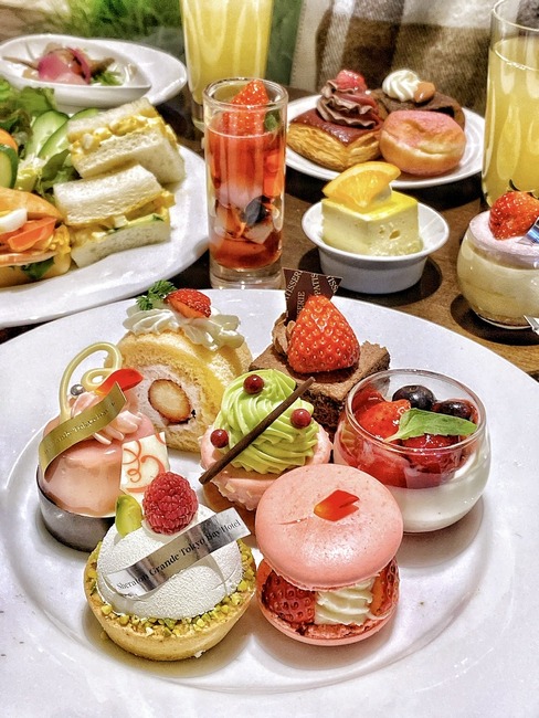 今月もスゴイ 人気の フライデースイーツブッフェ カフェ トスティーナ シェラトン グランデ トーキョーベイ ホテル 実食口コミブログ くろにゃんの孤高のグルメ だめだめダイエット 今月もスゴイ 人気の フライデースイーツブッフェ カフェ トスティーナ シェラトン グランデ トーキョーベイ ホテル 実食口コミブログ くろにゃんの孤高のグルメ だめだめダイエット