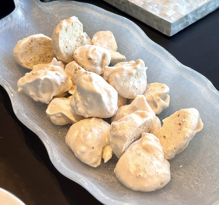 02EA08A5-1FD6-4C46-A87E-4D17B7217915