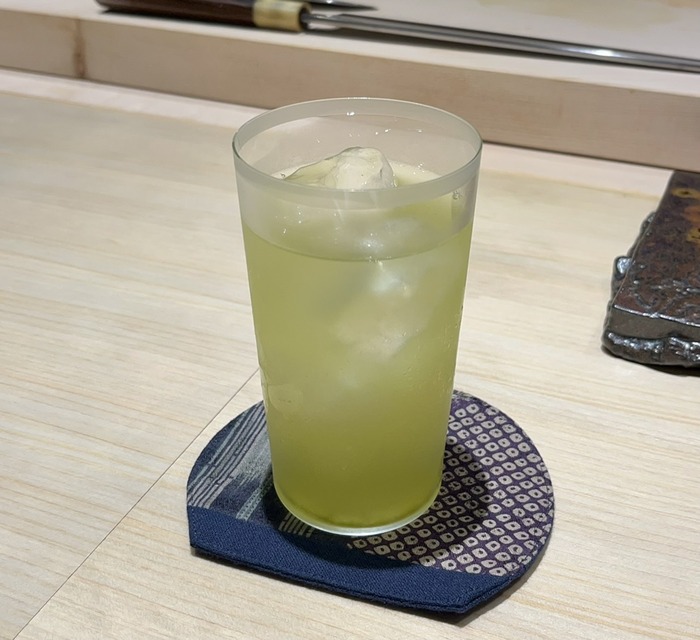 E4E013A4-76A7-4BF6-A32C-9726DA053B1B