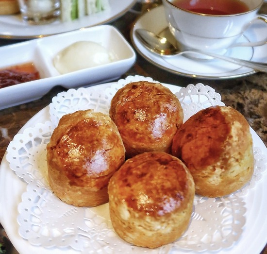 6AF9DAD2-FECD-4B73-B0F7-4F9B13999D35