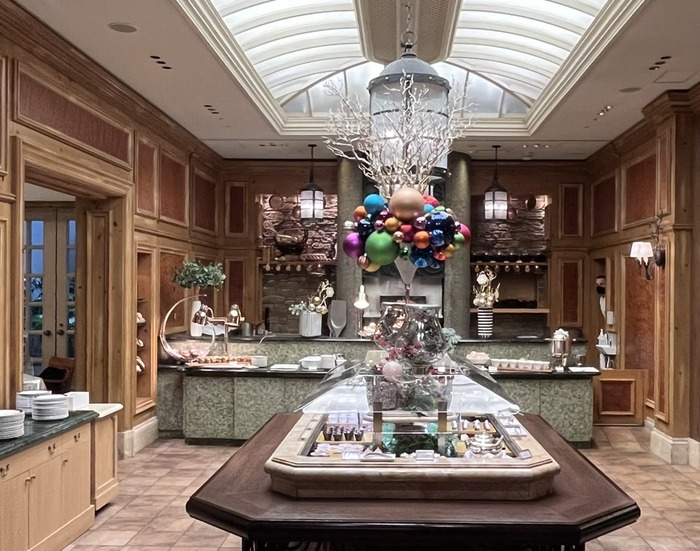 AB46C1B9-18BF-404B-9838-B38064637275