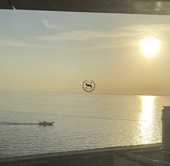 DFEDB374-7596-49EF-8289-EA15B9AEA8F7