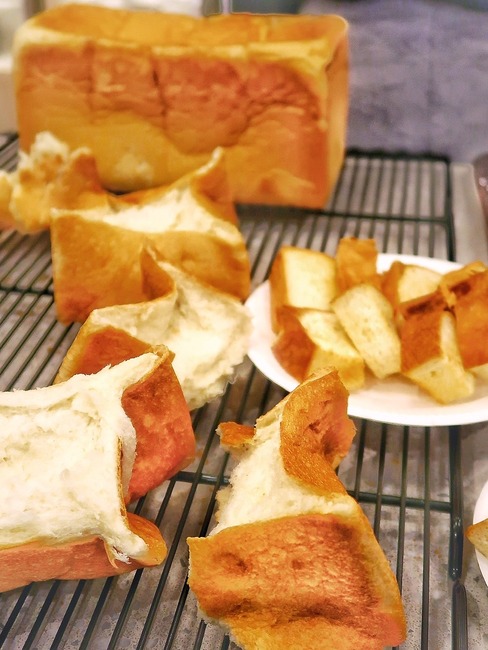 2FE5F541-2031-4ACF-A543-168CFC55411D