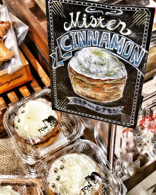 C0F7097E-1EF7-40B7-BF60-0479ABF13BE8