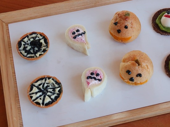 BD87E699-3FA3-4FCE-A48F-4B3D8A1FC4BC