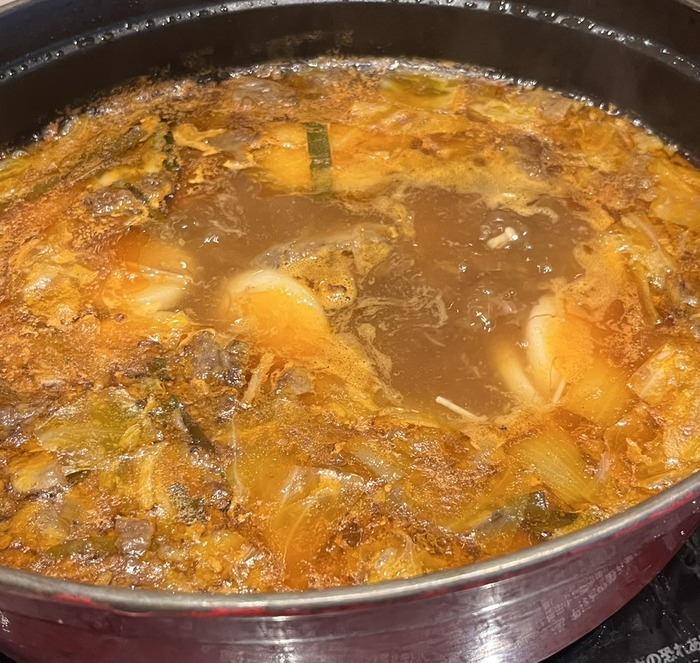 6C856493-542B-48C9-BAE5-9F872C6F194C