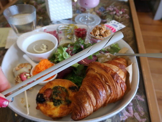 75A72BB0-F0D2-4941-B979-7E12F19836C4