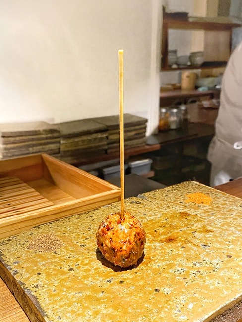 2431A03D-16E0-4DE4-9E16-1EA81516FCA6