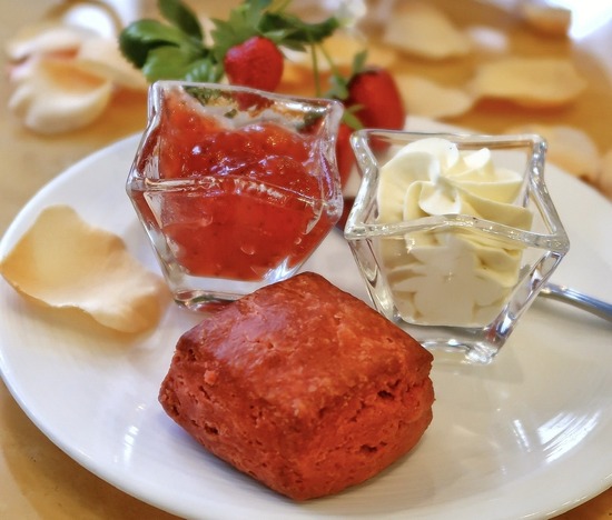 AE14DAF5-9B21-43C5-93B1-2DF5EB0EF431