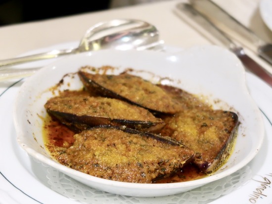 2BC5FB45-3574-4EBE-9D69-CC4E096C5DFF