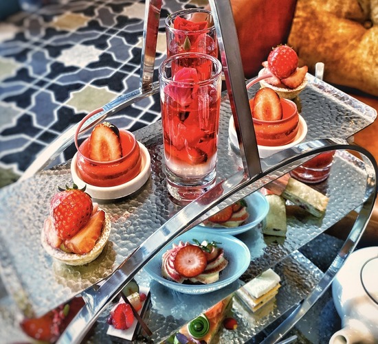 7B93CFB1-DD3D-4C61-AA20-6F27D869D925