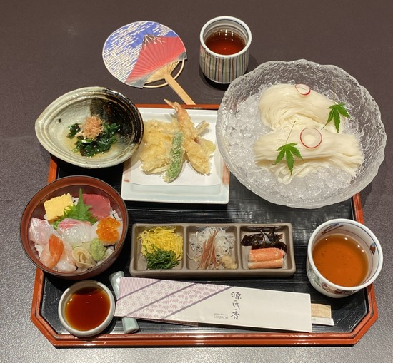 8BE841EC-2A50-4582-B0B5-328228CD51FC