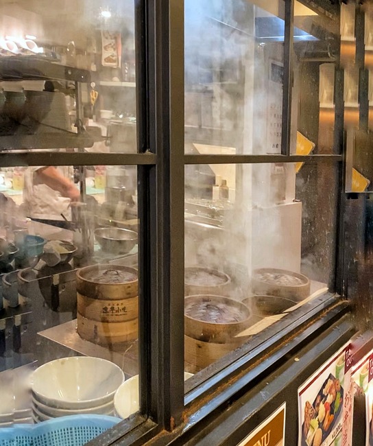 03EDFFED-5A8A-4C73-BB19-7E780B79D663