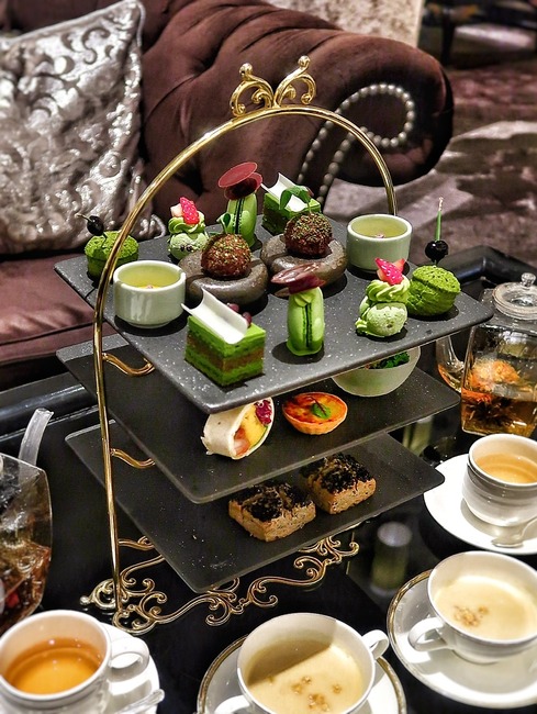 濃い抹茶に恋する大人の Koi 抹茶アフタヌーンティー ニューヨークラウンジ ホテル インターコンチネンタル 東京ベイ 実食口コミブログ くろにゃんの孤高のグルメ だめだめダイエット