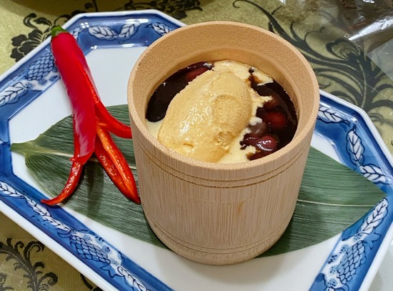 EFCCB306-CD34-49EA-B62B-94B4CF38FDEC