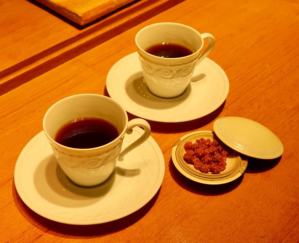 3CEE8619-D130-40D4-BACD-834585AA4440