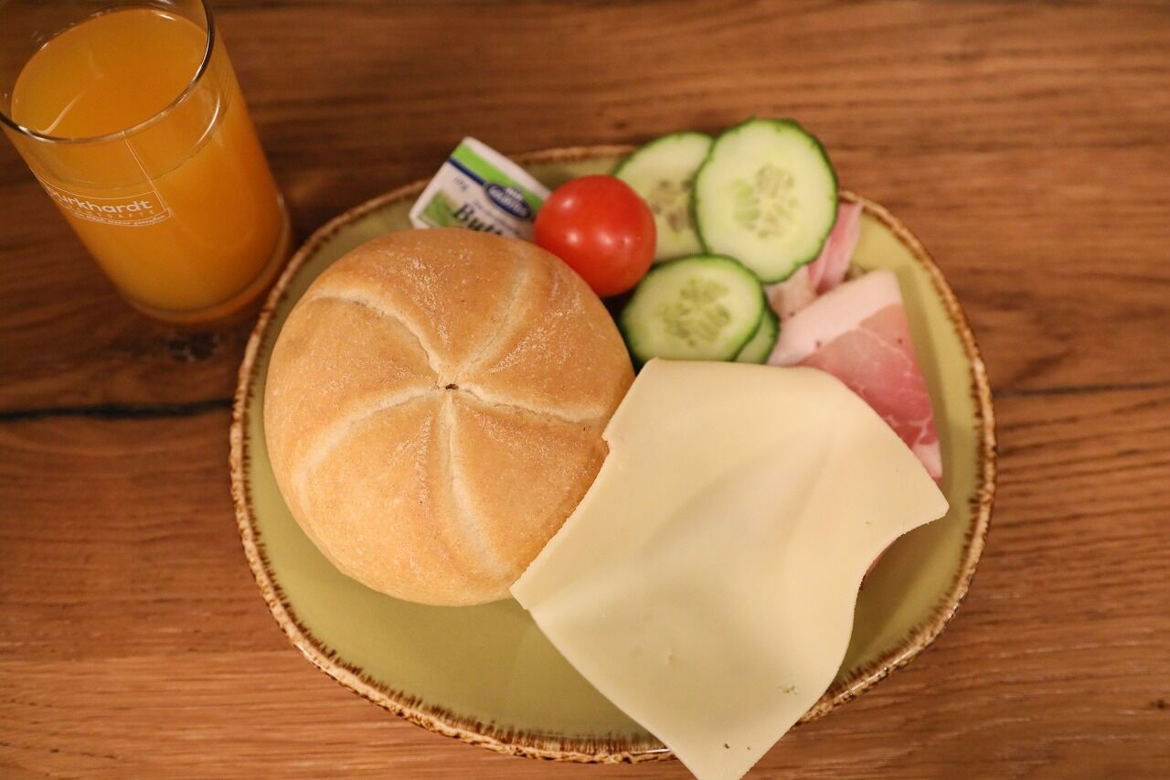ドイツの朝食 ビカビの撮ったど っ ドイツの朝食 ビカビの撮ったど っ