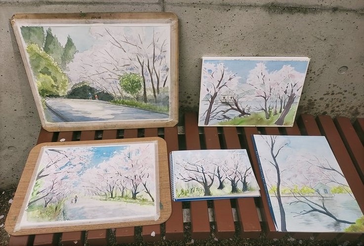 🌸桜が見頃のスケッチ日和🌸3.30山田池公園スケッチ会の様子🌸🌸