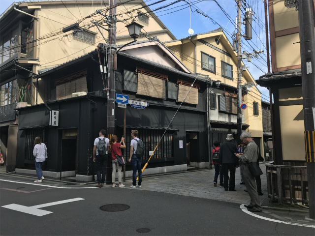 20191028_042700826_iOS