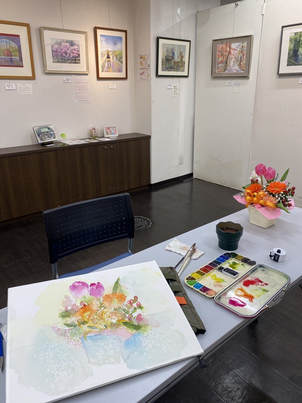 大手筋ギャラリーにて開催の教室展は１２（日）・１３日（月）の残り２日となりました。