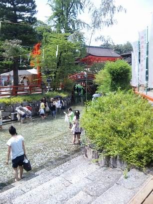 京都は　下賀茂神社　足つけ神事　に行って来ました。