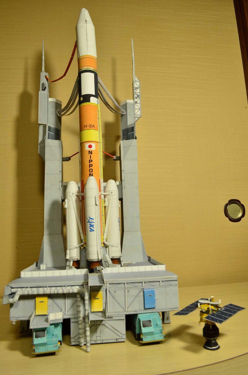 H-2Aロケット ペーパークラフト : メガネのクロカワ 本店