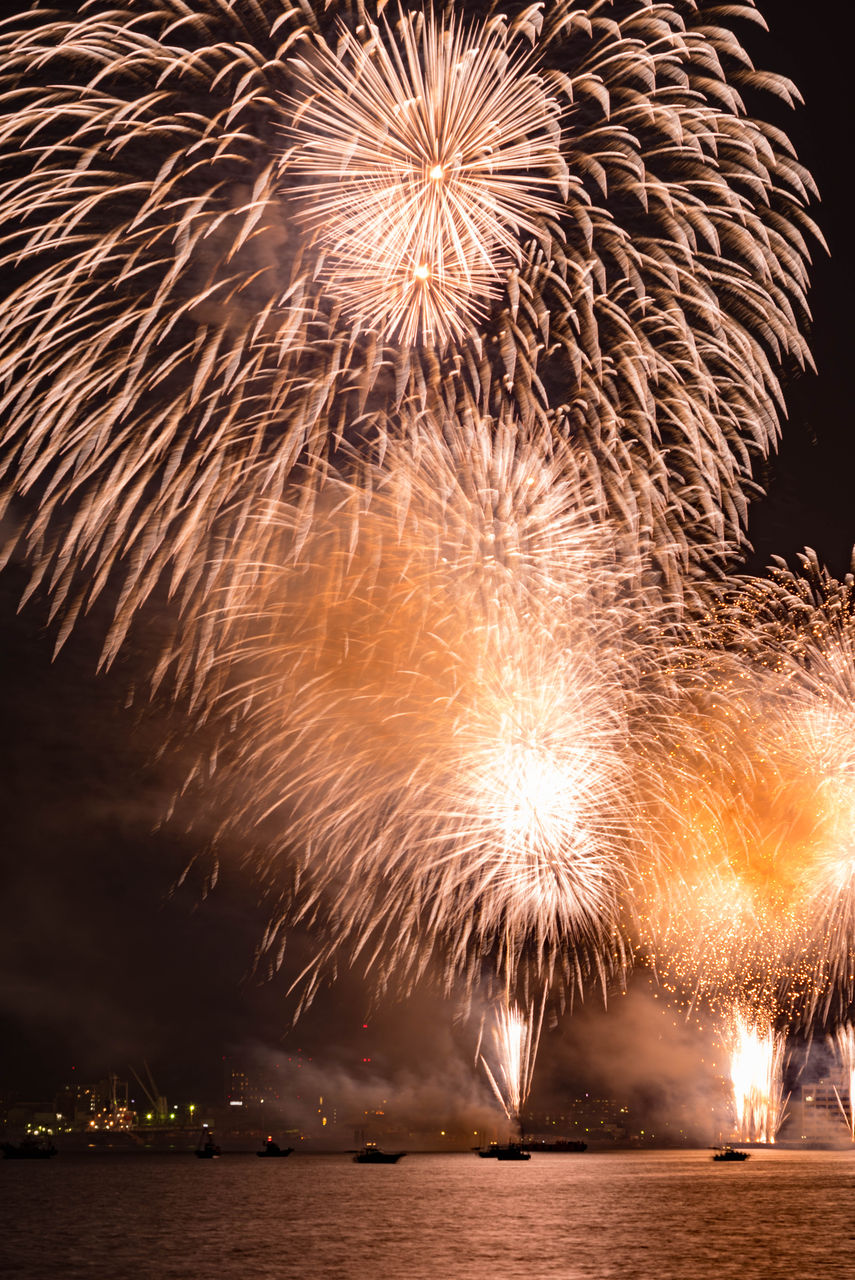 16 宇部市花火大会 その１ メガネのクロカワ 本店