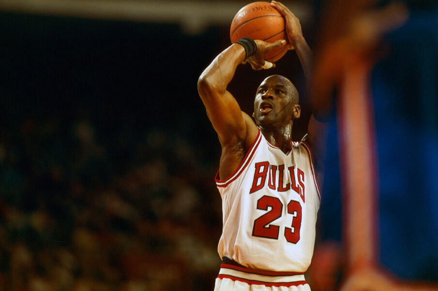 Nba 3度の優勝 ８年連続ファイナル進出 キング レブロン ジェームズが手にした栄えある勲章とは 籠球王国