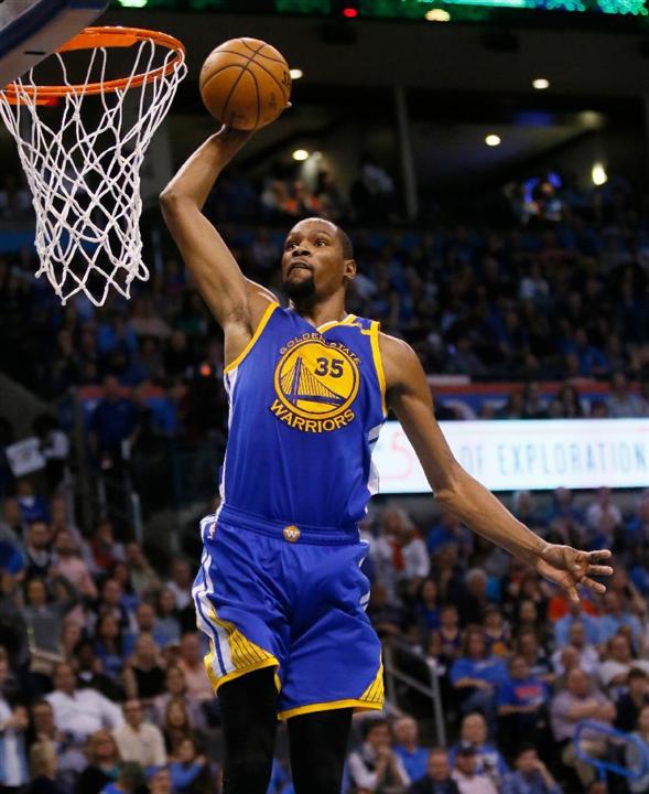 Nba 全休してるバスケ星人ケビンデュラントとlacのエース カワイレナードが勝負したらどうなる 籠球王国