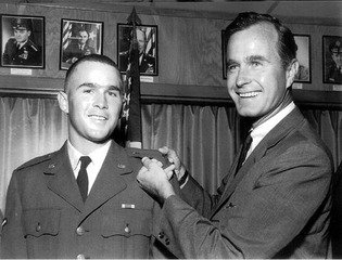 George W Bush & George H W Bush 1