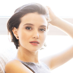 Julia Goldani Tells 001