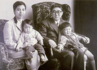 Abe family 001