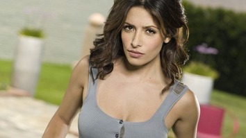 Sara Shahi 2