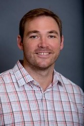 Damian R. Murray 1