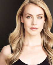 Amanda Schull 1